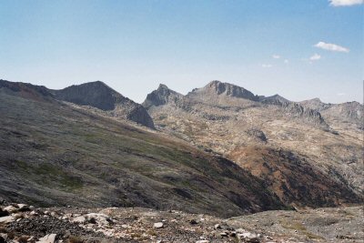 Sierra02-04-02.jpg (35854 bytes)