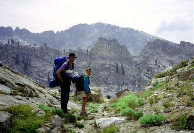 s92-4-23.jpg (37241 bytes)