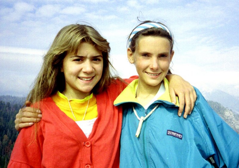 s92-5-11.jpg (91595 bytes)