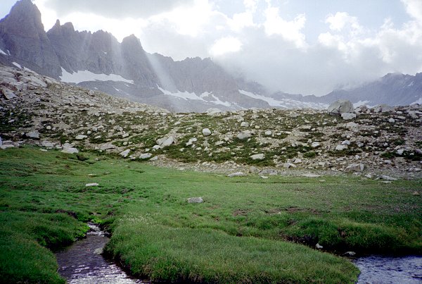 Clouds descending -- Upper Kaweah Basin
