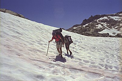 s98-2-17.jpg (32760 bytes)