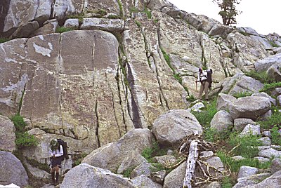 s98-3-07.jpg (52089 bytes)